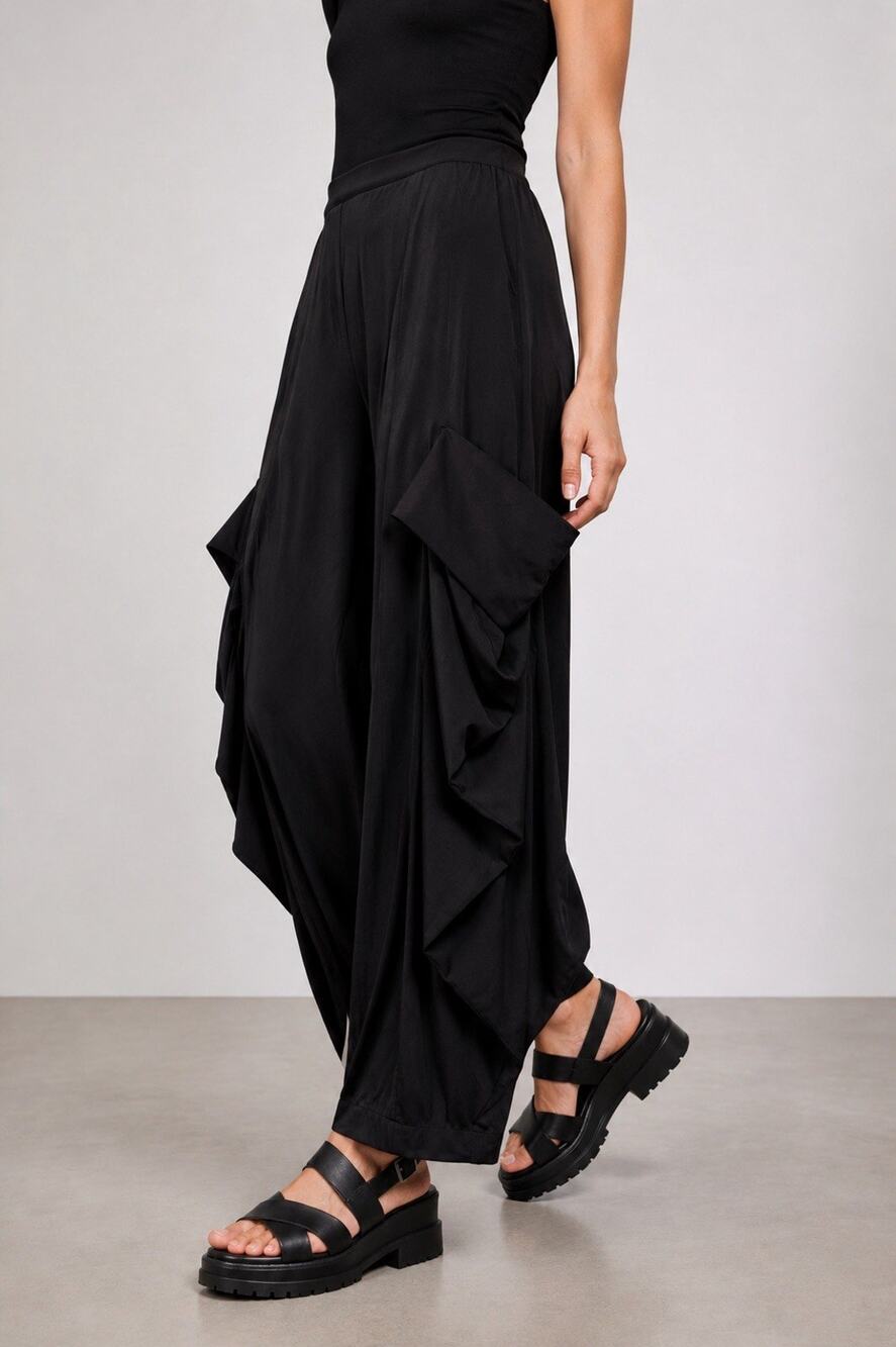 Alembika Tekbika Size 2 US 8-10 Black Punto Pocket Pants  Lagenlook Art to Wear